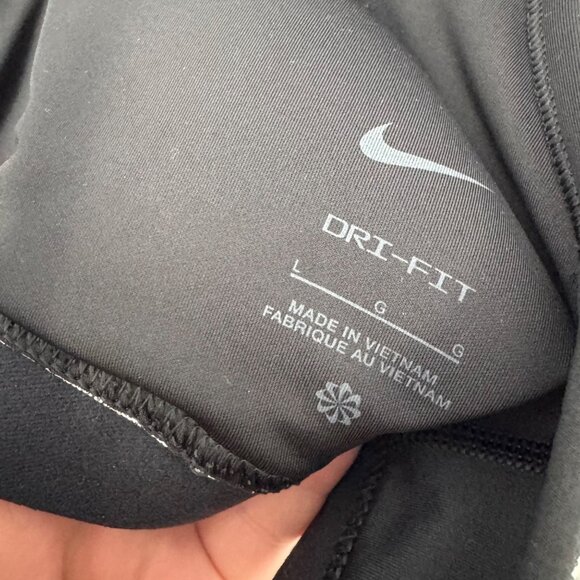 NIKE icon dri fit clash padded sports bra size L - Picture 6 of 8